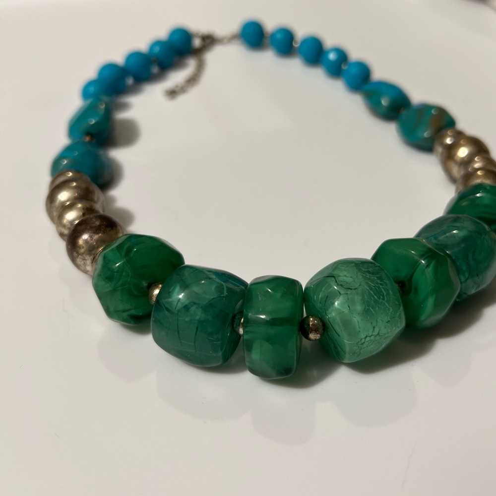 ✔️Aqua & Silver Chunky Beaded Necklace - Picture 6 of 7
